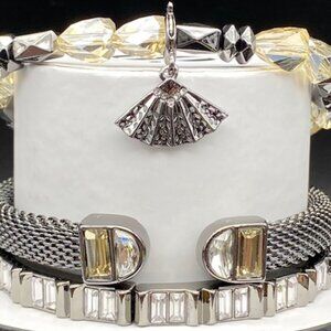 "Prestige Of The Unseen" ST63152 Bomb Party Halloween Stack 2025 Fan Charm